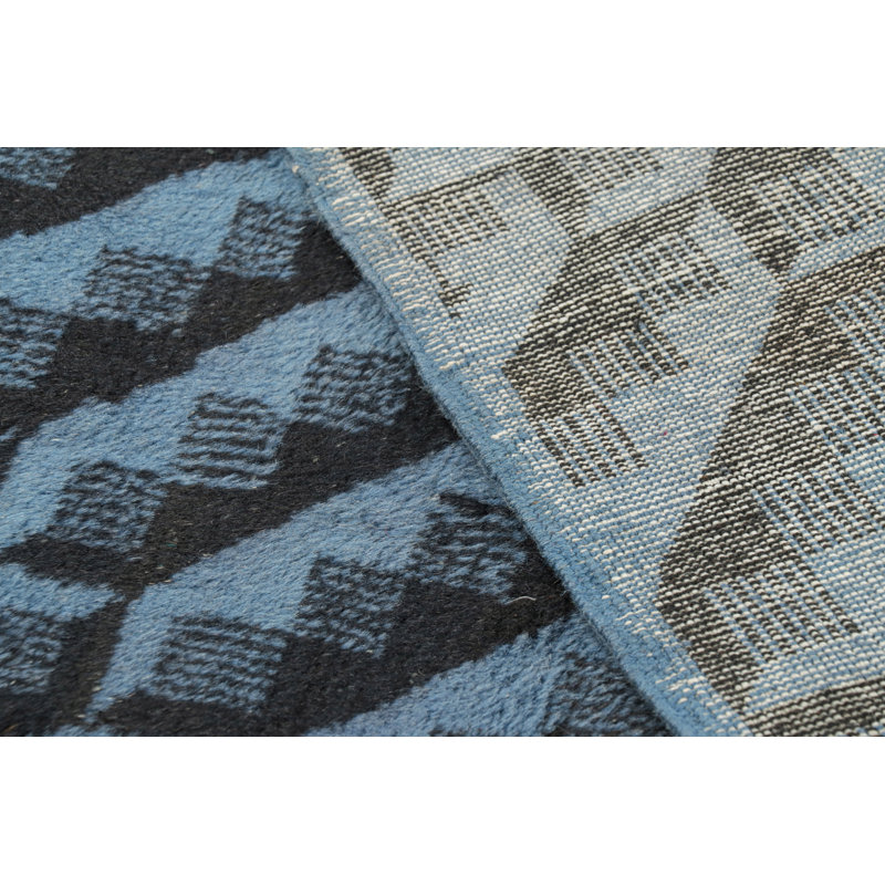 One-of-a-Kind 6'9x10' Hand Knotted Area Rug