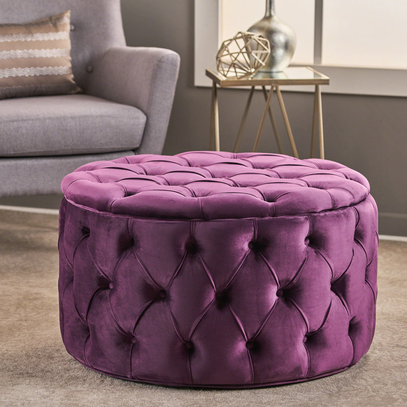 Velours fuchsia avec siège confortable et confortable pour l'intérieur de la maison