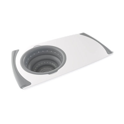 Multi-Functional Cutting Board With Integrated Strainer: A One-Piece Design For Cutting And Washing Perfect For Separating Vegetables Fruits And Meats And Convenient For Draining And Storage.