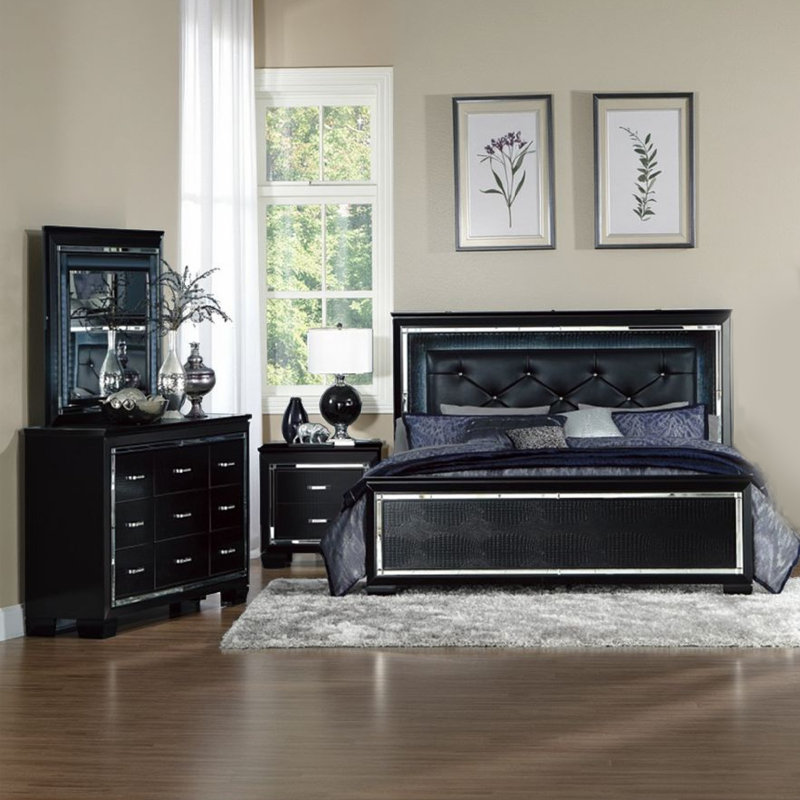 Solid Wood 4 Piece Bedroom Set
