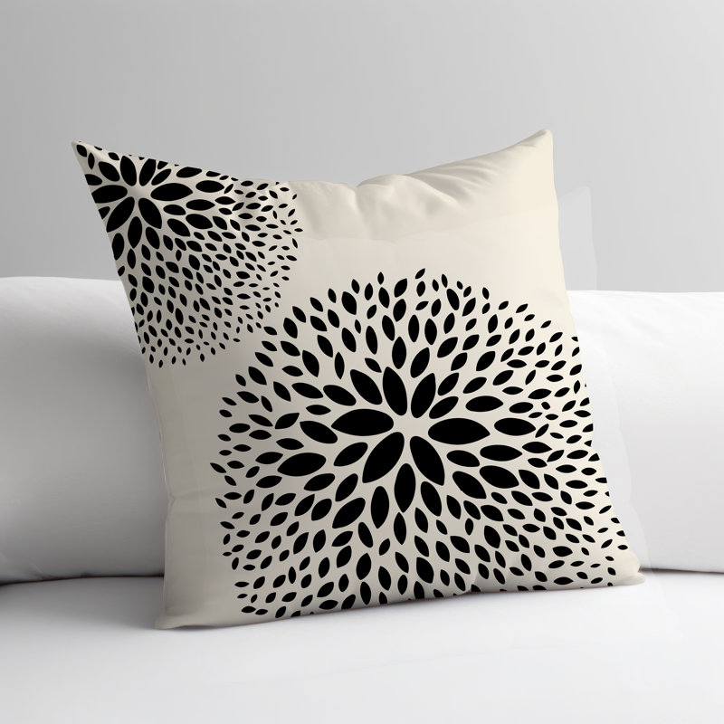 Coussin décoratif intérieur / extérieur en polyester filé à la main Bavière, H 19 po x l 19 po, Crème / Noir