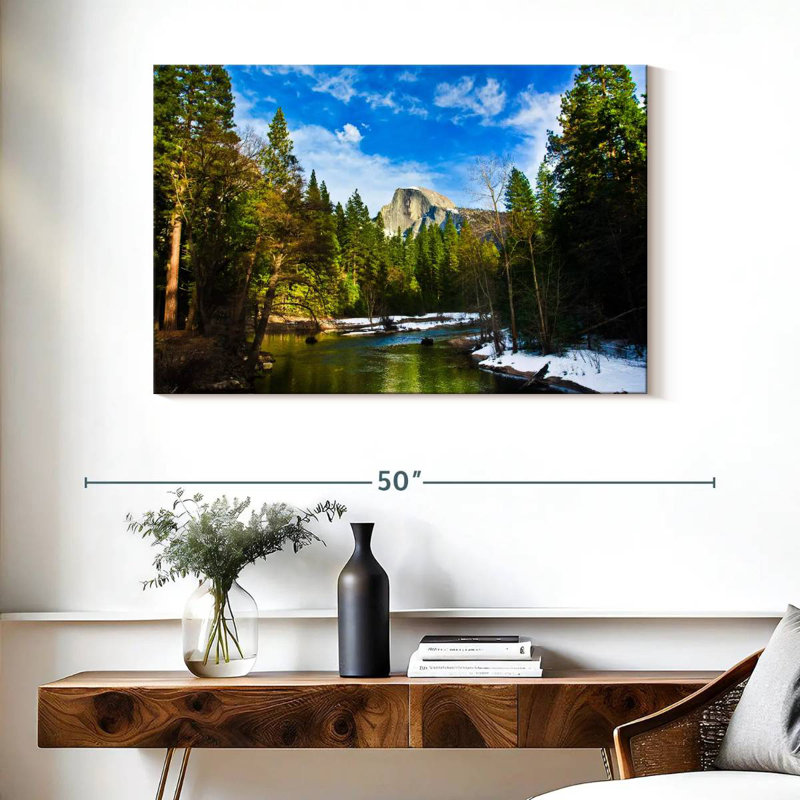 Alvord Glimpse Of Half Dome, H 26 po x l 39 po
