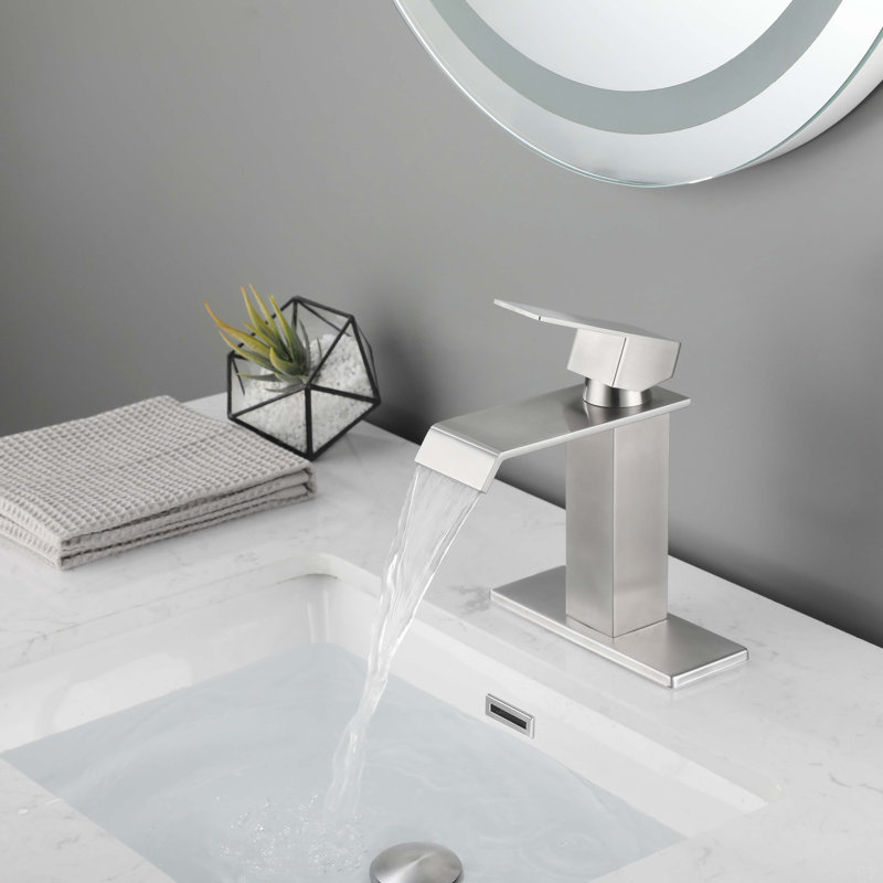 Robinet de lavabo de salle de bain à poignée simple avec bonde escamotable Waterfall