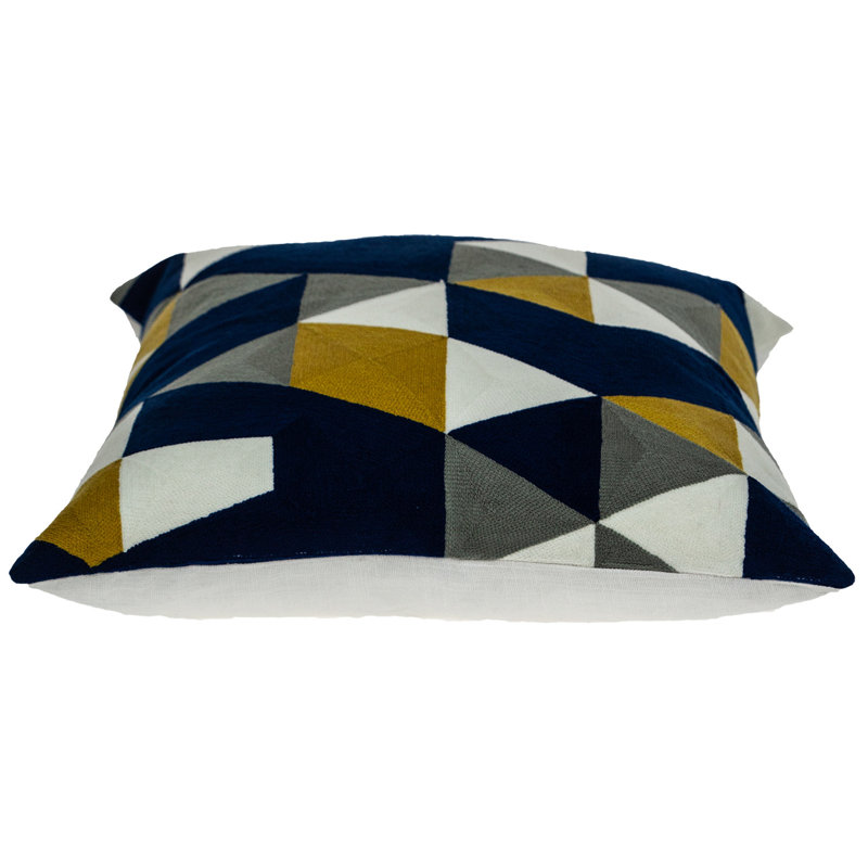Coussin décoratif à motif géométrique brodé bleu 20 po x 20 po Tringo