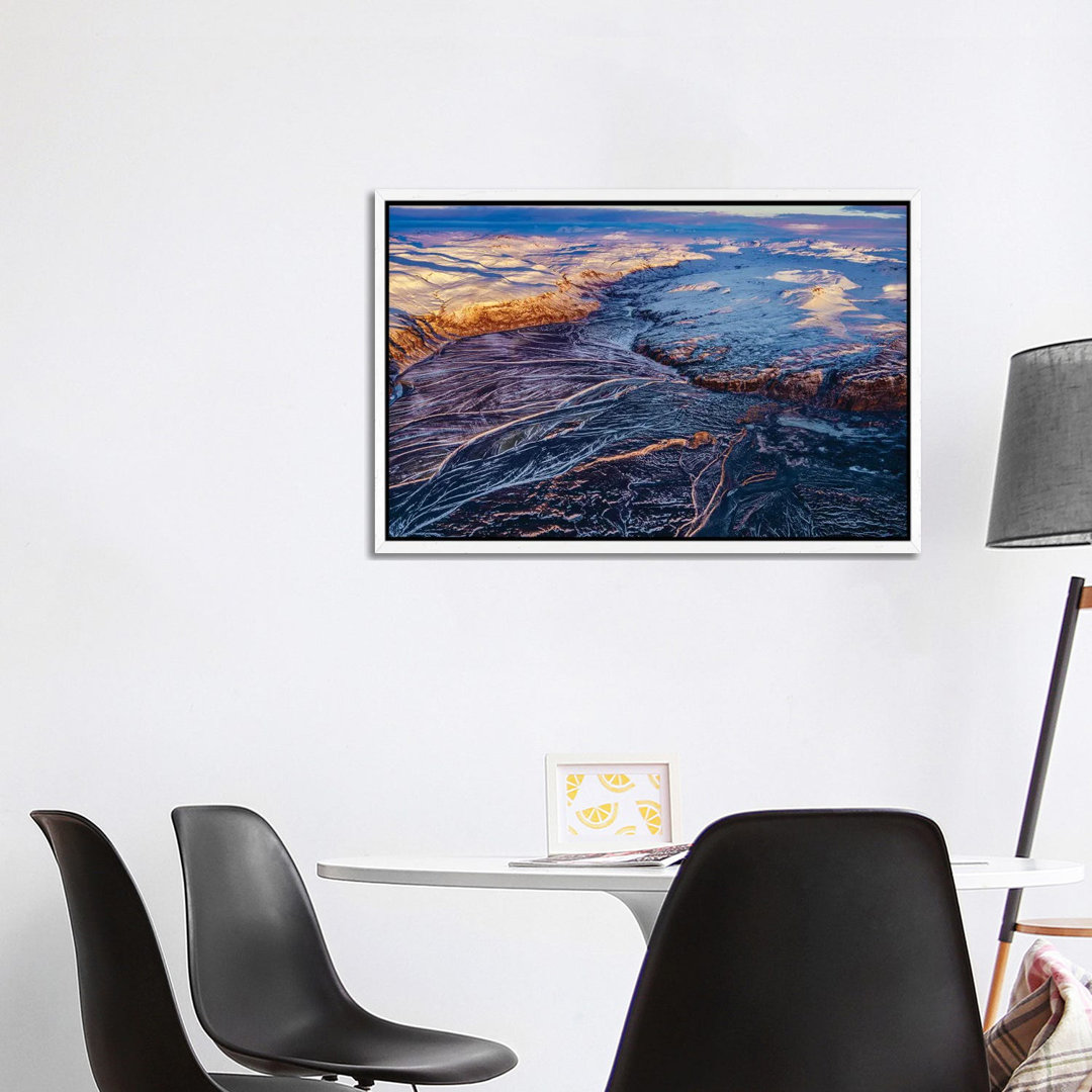 Glacial Landscapes, Vatnajokull National Park, Vatnajokull Ice Cap, Iceland. 1PC6