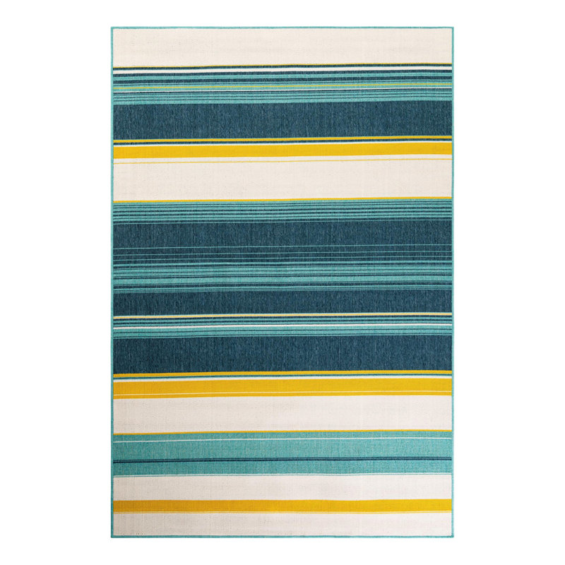 Gourlie Indoor/Outdoor Area Rug, Rectangle 6'1" x 9'