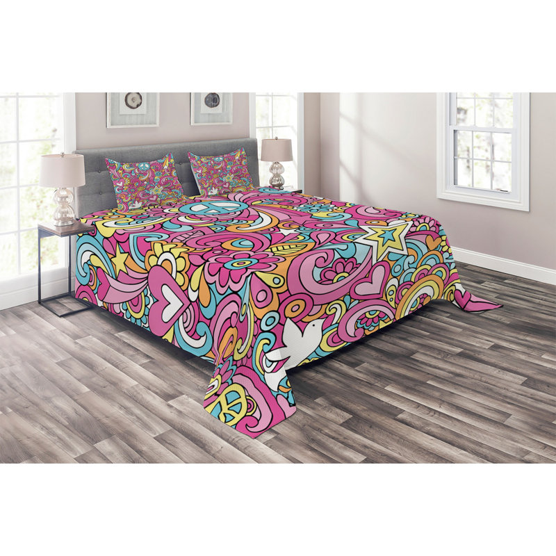 Groovy Polyester Floral Coverlet, King Bedspread + 2 Shams