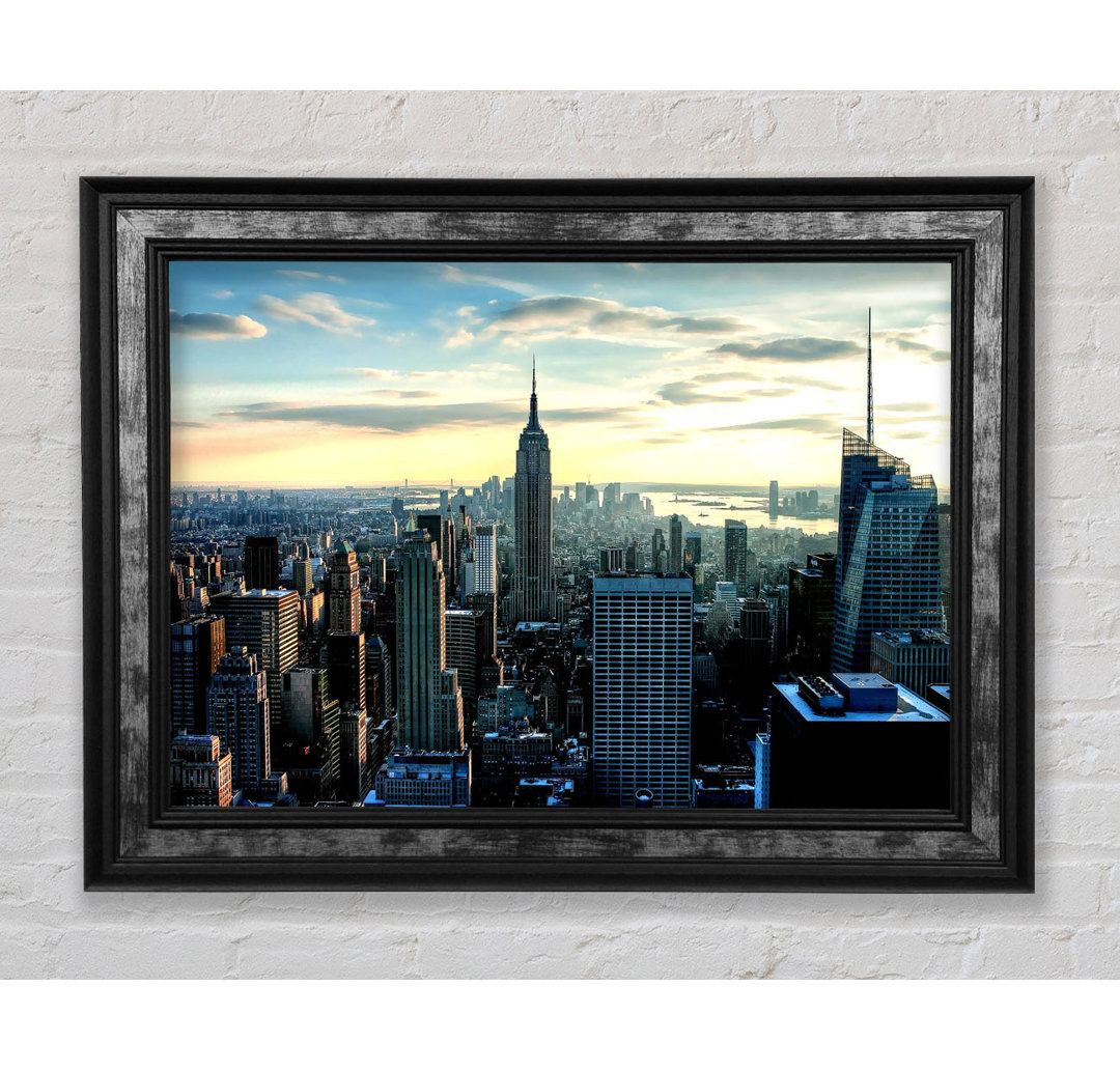 New York View Below The Sky - Einzelne Bilderrahmen Kunstdrucke