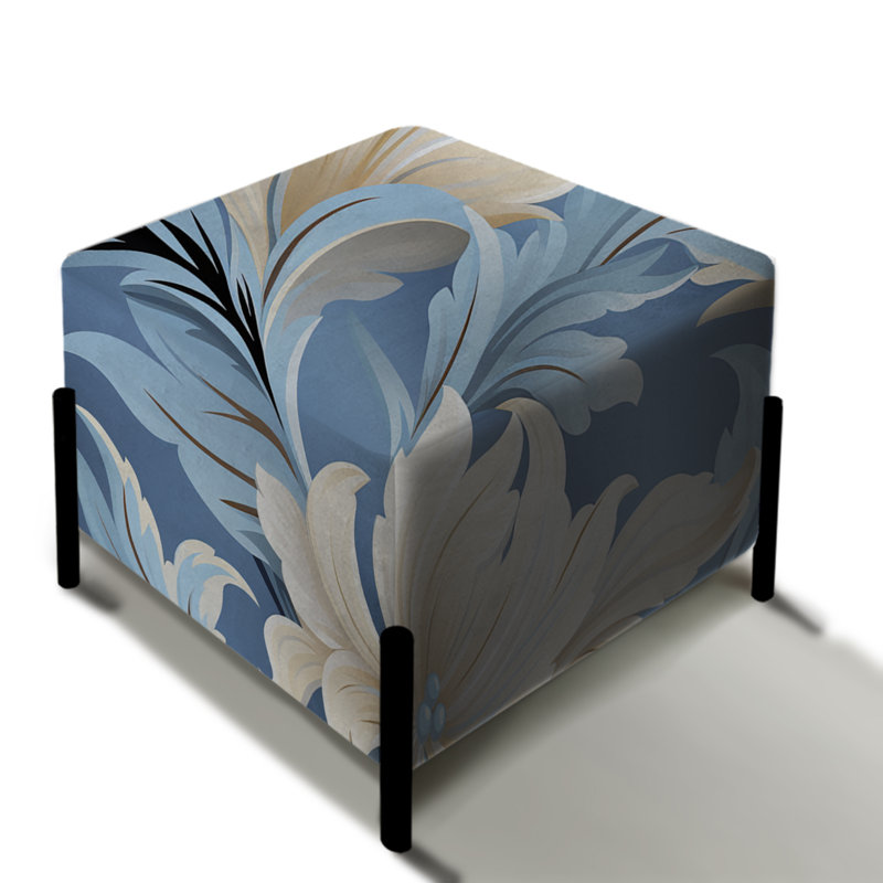 Damask Flowering II - Repose-pieds carré damassé