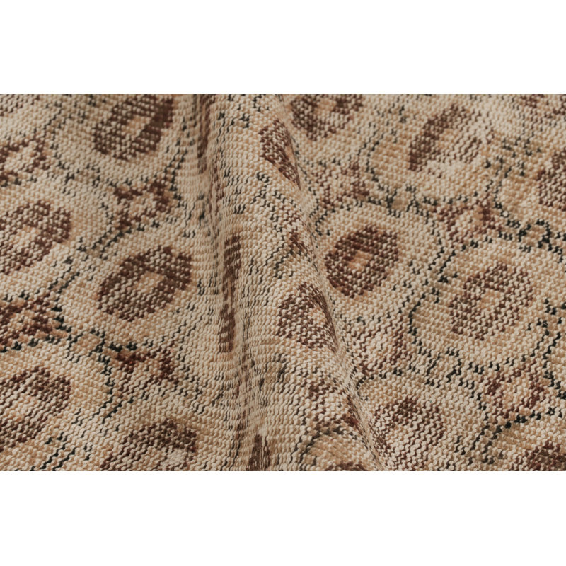 Vintage Distressed Runner Rug, Beige-Brown Allover Geometric Motif – Rug & Kilim