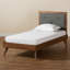 Lit plateforme en tissu d'ameublement gris foncé Jordison-371217510