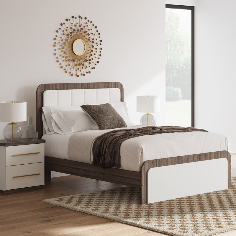 Grand lit tapissier Rehoboth, Grand lit