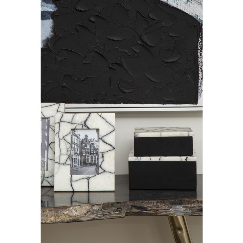 Launcelot Marble Single Picture Frame in Black/White, 8.5" x 11"