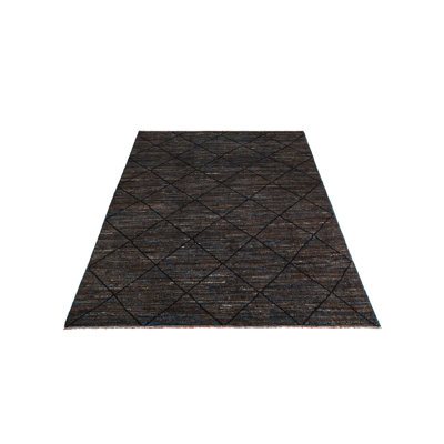 Tapis brun foncé Iraheta
