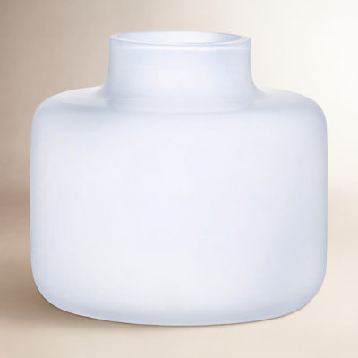 Mini Magnolia Crystal Table Vase