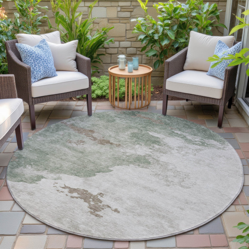 Machine Washable Indoor/Outdoor Xhevrie Aloe Rug, Round 8'