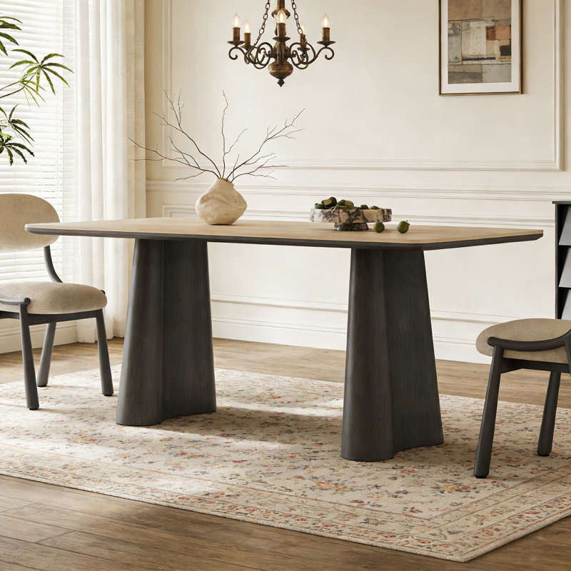 Table de salle à manger simple et tendance