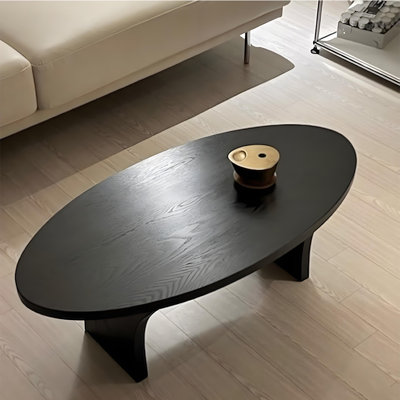 Table basse ovale en bois massif de style nordique