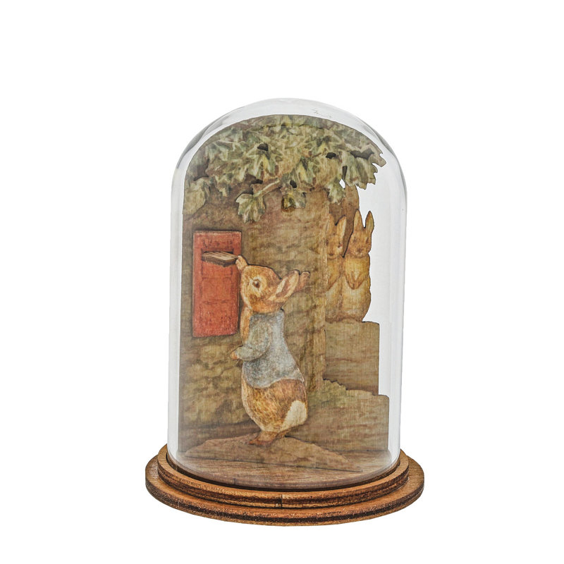 Figurines & Sculptures