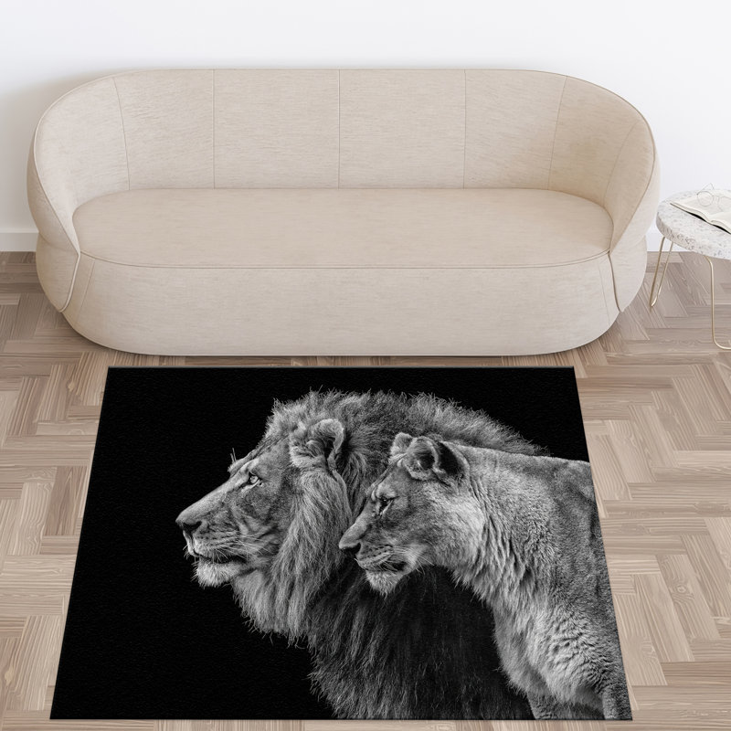 Soft Pile Printed Rug with an Intricate Geometric Design Ideal for Enhancing the Look of Any Contemporary Living Space