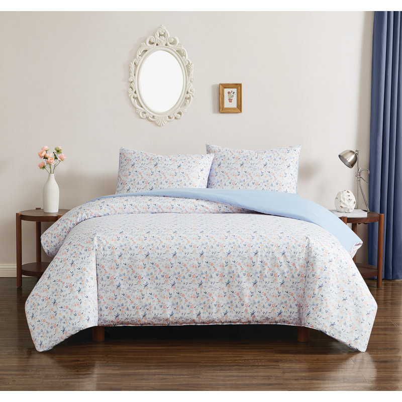 White Twin Microfiber Floral Bedspread Set with Polyfill