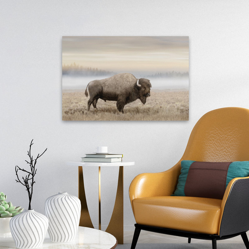 Morning Sunrise Bison - Art contemporain de la faune bison américain, H 24 po x l 16 po