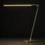 Lampe de bureau à DEL verte industrielle 20 po Libra, abat-jour réglable, port USB-C et gradateur à bouton tactile-130701689