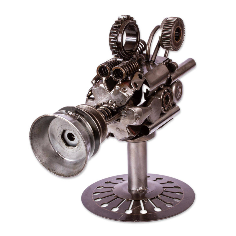 Albern Entertainment Figurines & Sculptures