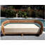 Canapé en rotin naturel au design rustique et moderne