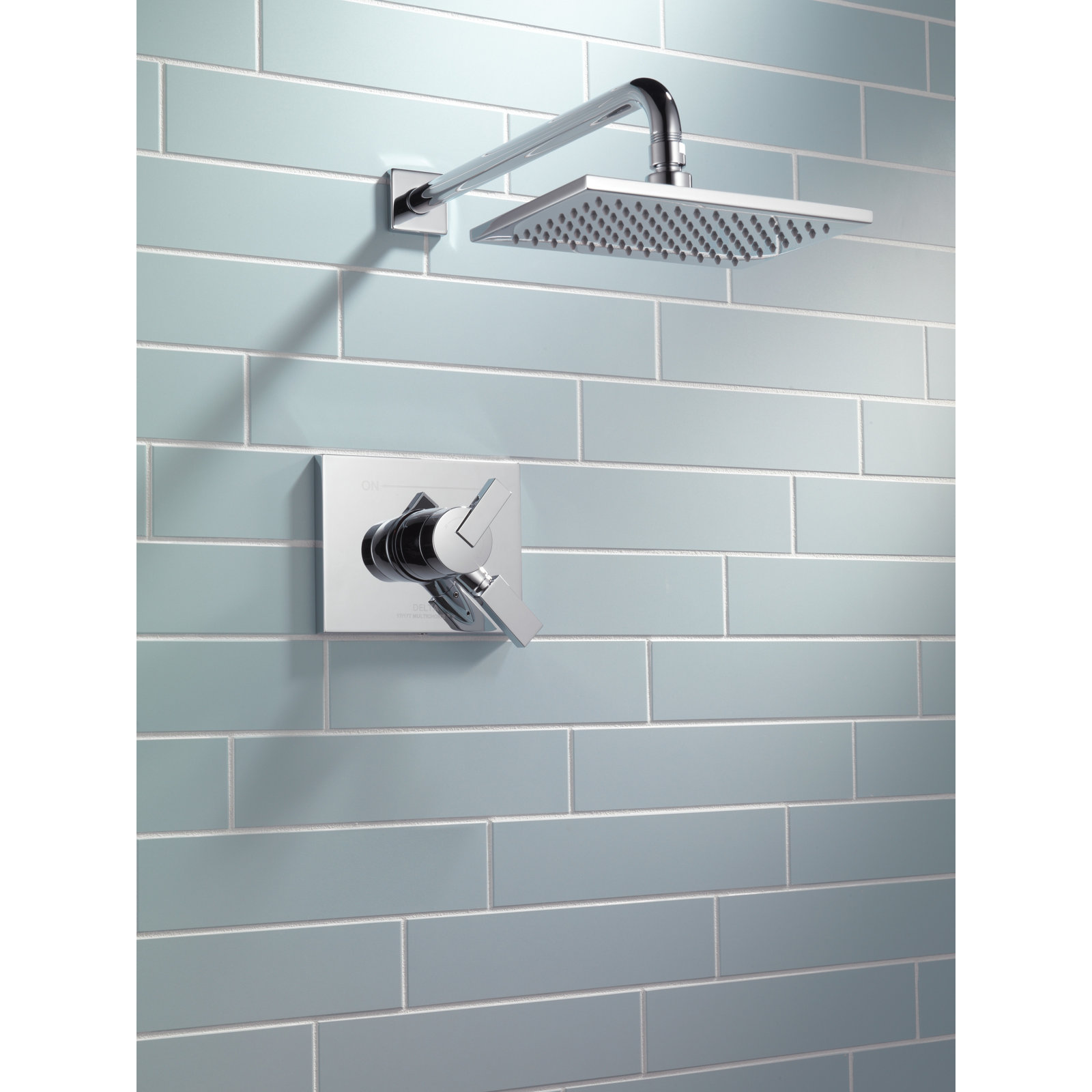 Vero 17 Series Dual-Function Shower Set, Chrome