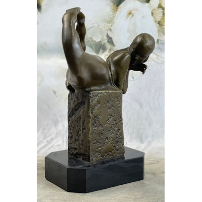 Figurines et sculptures Aive