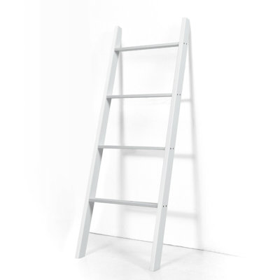 4.5 ft Blanket Ladder
