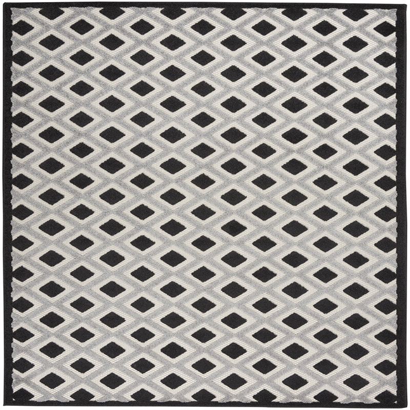 Aeliana Geometric Indoor / Outdoor Rug, Rectangle 5'3" x 7'5"