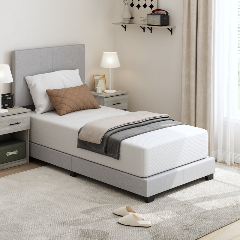 Matelas en mousse viscoélastique imprégnée de gel Lowesville