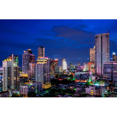 " Night Cityscape Skyline "