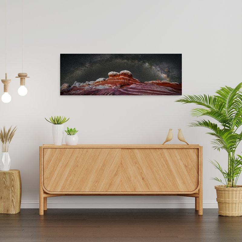 Cosmic Red Rock Night, paysage abstrait contemporain tranquille, nature, art mural, H 36 po x l 12 po