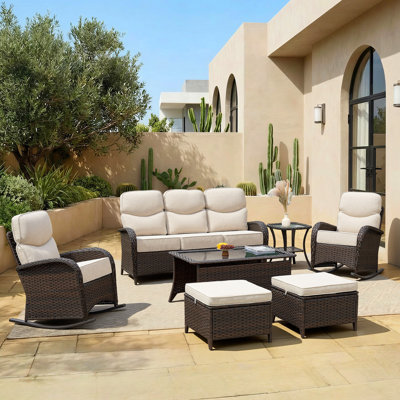 Ensemble de meubles de patio de luxe avec coussins épais de 6 po, chaises berçantes d'extérieur à haut dossier, repose-pieds et canapé à 3 places, ensemble de conversation toutes saisons 7 pièces pour terrasse de porche (beige)