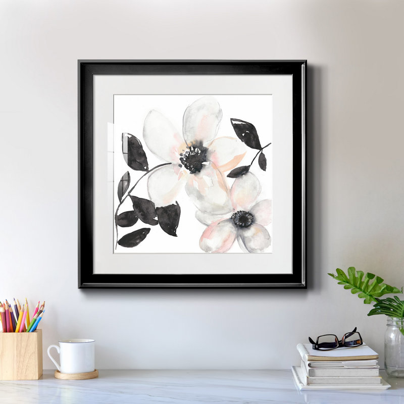 «Black & Blush Anemone I-Premium», reproduction encadrée prête à être accrochée, H 26,5 po x l 26,5 po x P 1,5 po, Cadre noir