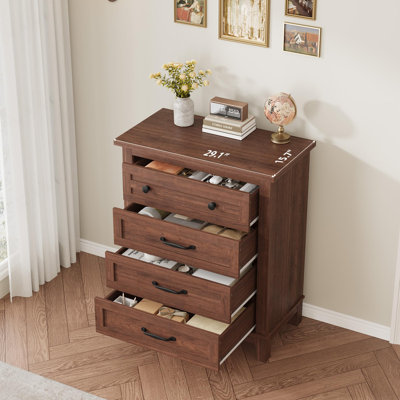 Commode haute moderne à 4 tiroirs, meuble de rangement vertical en bois avec pieds réglables, meuble multifonctionnel pour chambre, salon, entrée – Finition noyer – Forme à quatre lobes – Brun