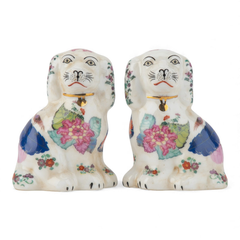 Small Tobacco Leaf Staffordshire Style Dog Figurines Pair