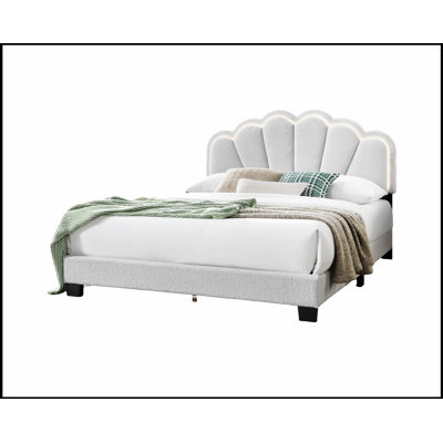 Luxurious Bed with Sturdy Frame and Plush Mattress Topper for Ultimate Comfort and Relaxation