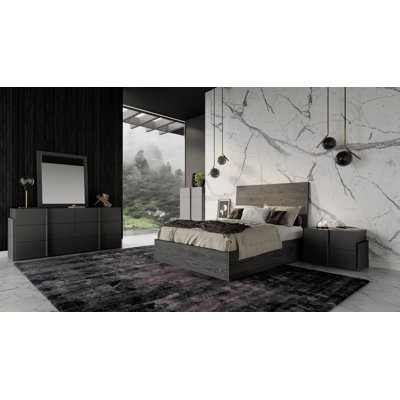 Lycus 5 Piece Bedroom Set