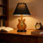 Lampe de bureau en forme de guitare avec éclairage réglable, abat-jour en lin noir pour la chambre à coucher, le bureau ou la salle à manger, veilleuse et décoration