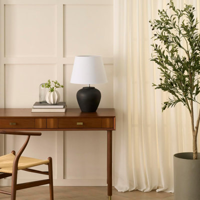 Lampe de table en céramique avec abat-jour en tissu pour la chambre à coucher, le salon ou le vestibule