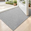 Tapis d'entrée mince pour entrée 17 po x 30 po, tapis d'entrée antidérapant, paillasson à profil bas, tapis à chevrons unique pour l'intérieur, patio, porche, gris