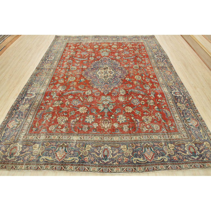 Rontez One-of-a-Kind 9'7" X 10'10" Wool Area Rug in Red