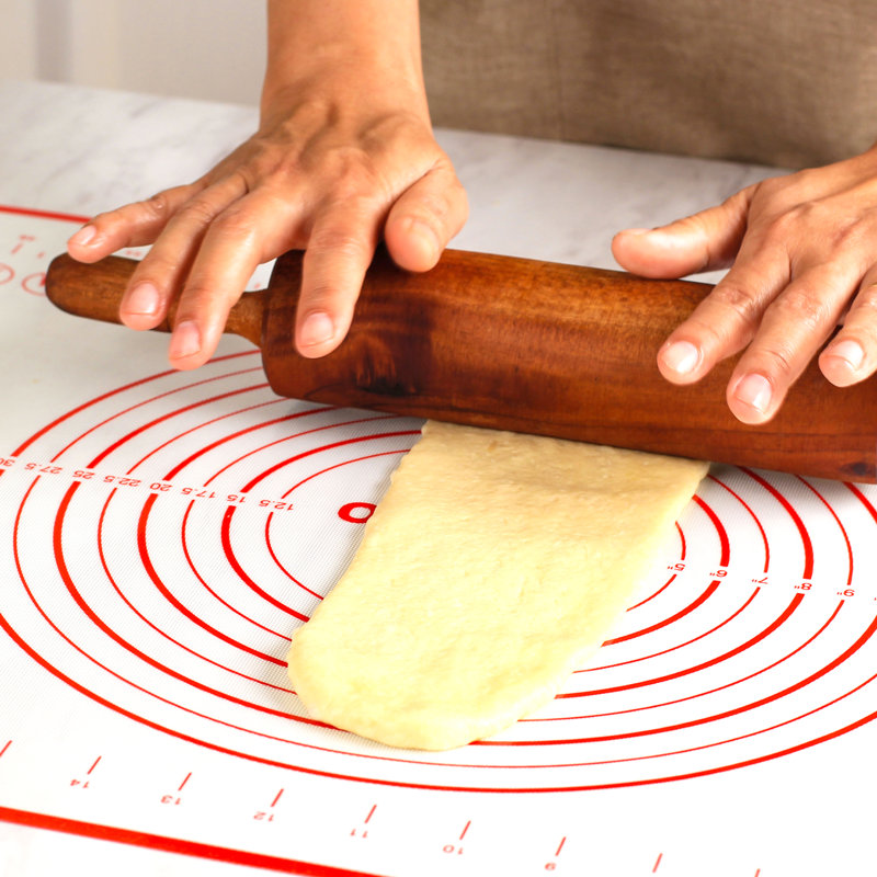 Cheer Collection Non-Stick Silicone Baking Sheet