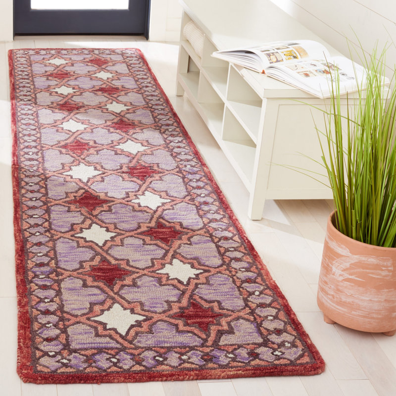 Hand Tufted Wool/Cotton Oriental Rug in Red/Pink, Runner 2'3" x 9'