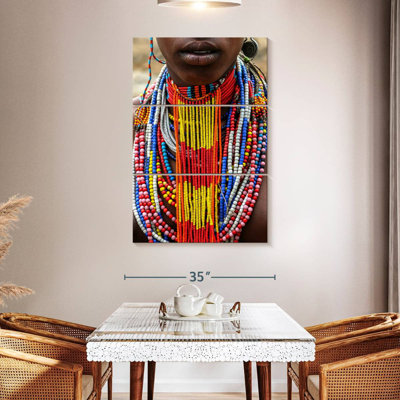 Femme Leisha Arbore Tribe