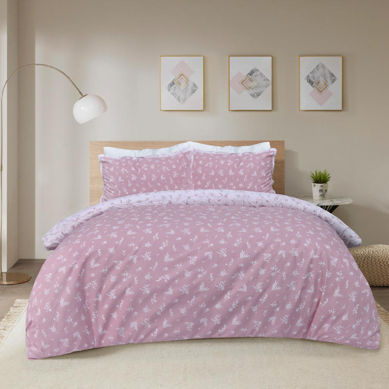 Cioffi Polyester Floral Duvet Cover Set with Pillowcases Included, Super King - 2 Standard Pillowcases, Blush